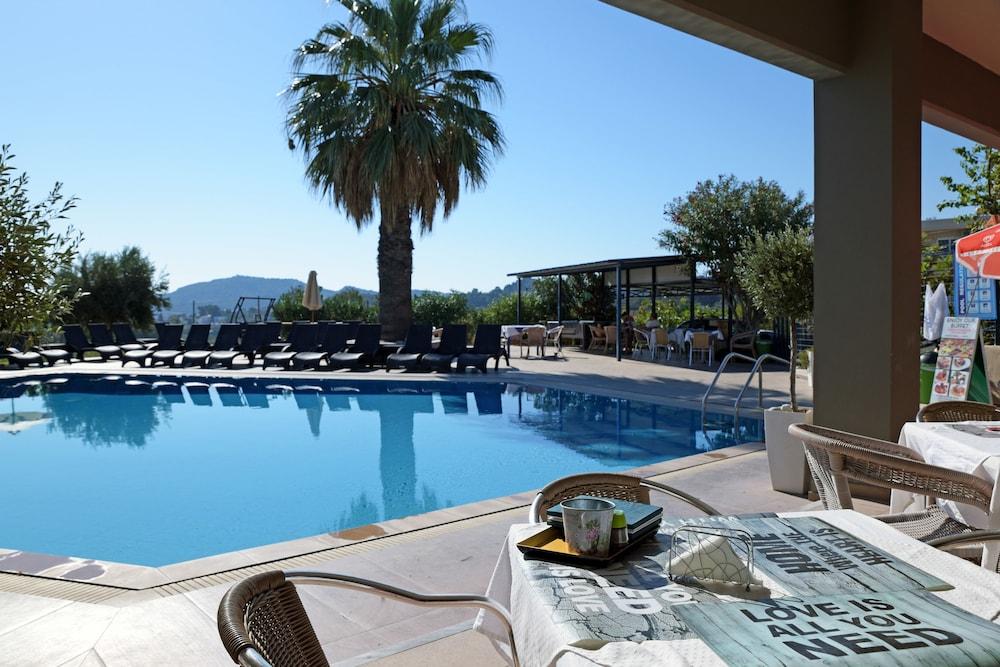 Hillside Studios & Apartments Faliraki Bagian luar foto