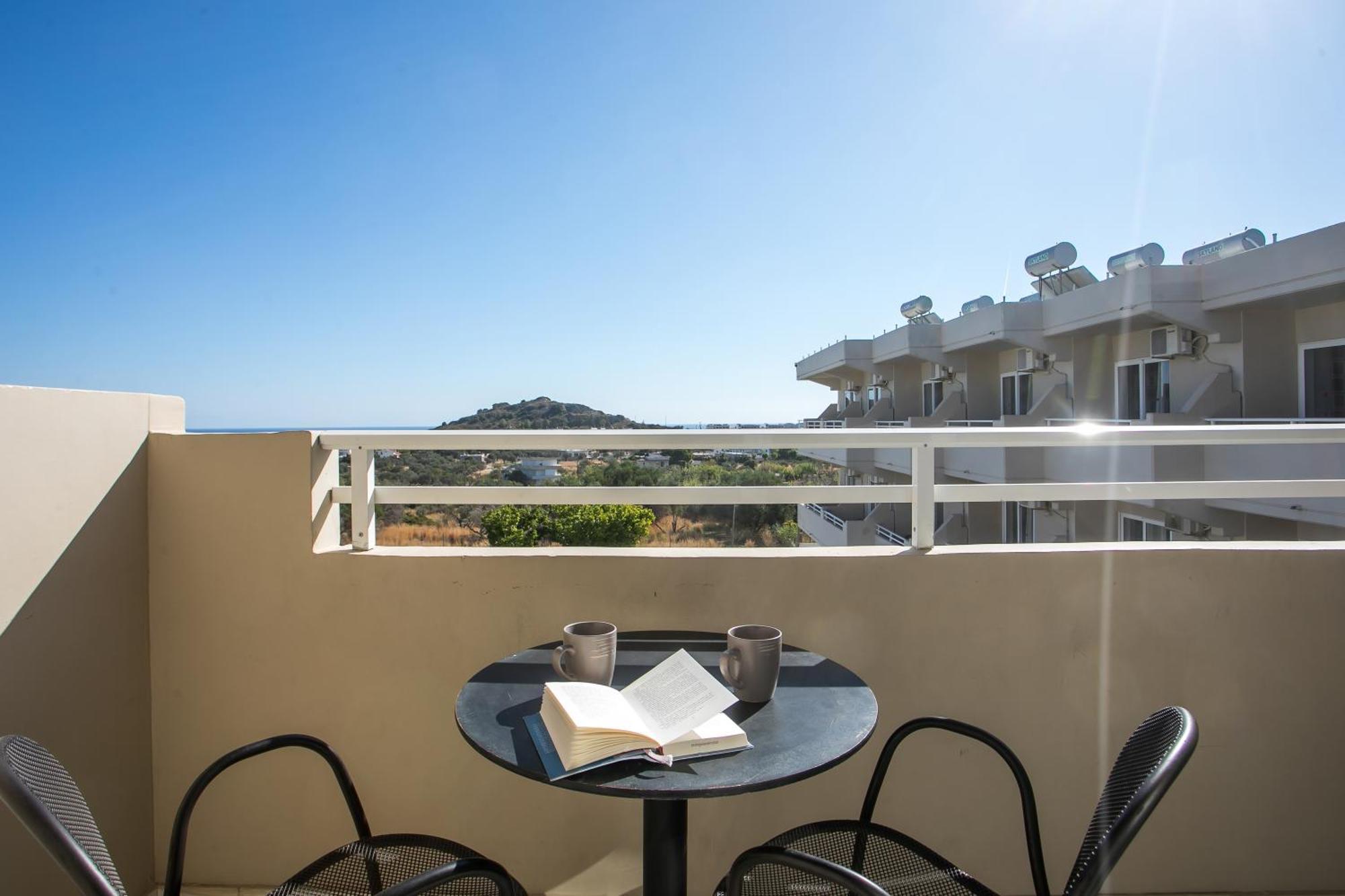 Hillside Studios & Apartments Faliraki Bagian luar foto
